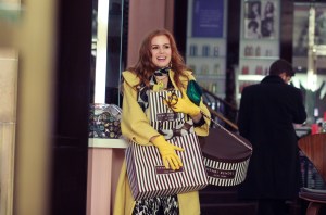 Isla Fisher is on a permanent spending spree in the romantic comedy "Confessions of a Shopaholic." 